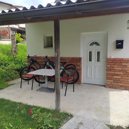 Lenilenii Bungalow Jajce Dış mekan fotoğraf